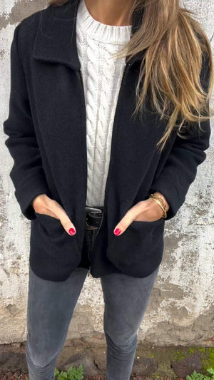 Brielle | Chaqueta con Cuello de Camisa
