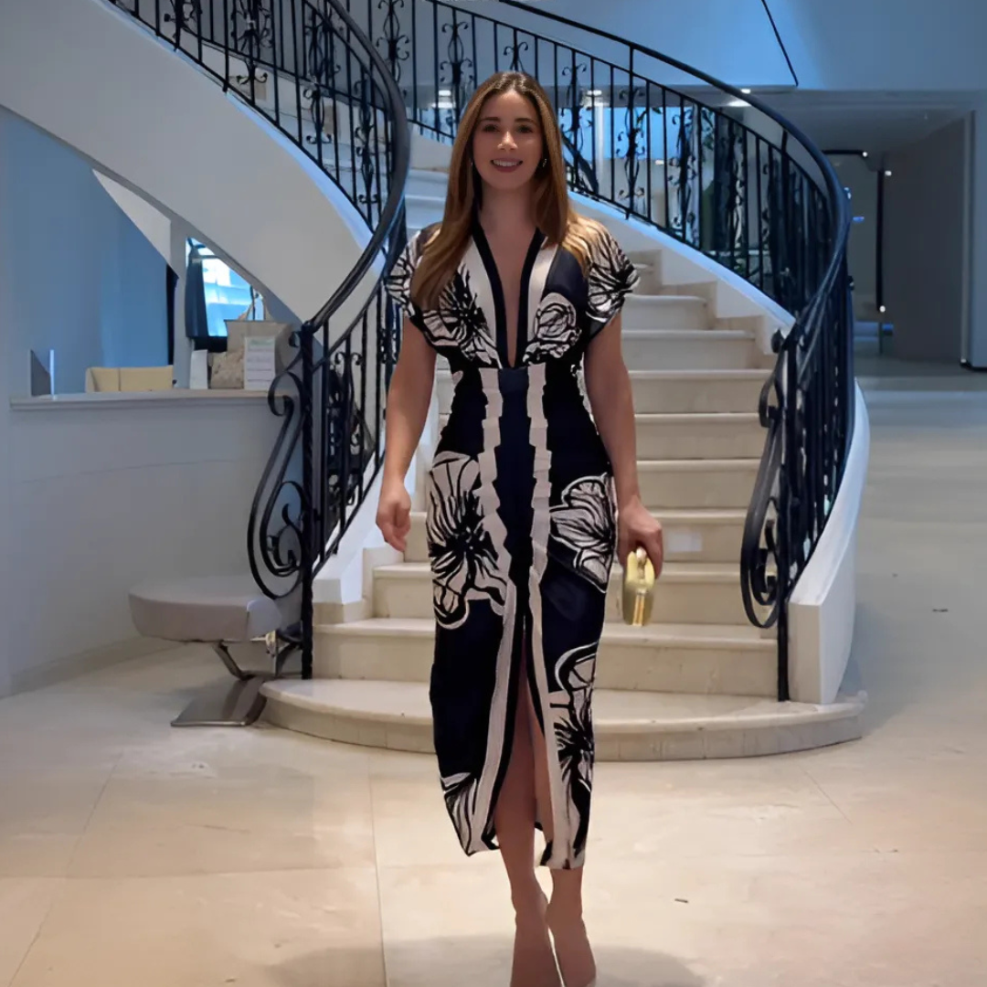 Vestido Midi con Estampado Floral y Corte Entallado – Elegancia Sofisticada