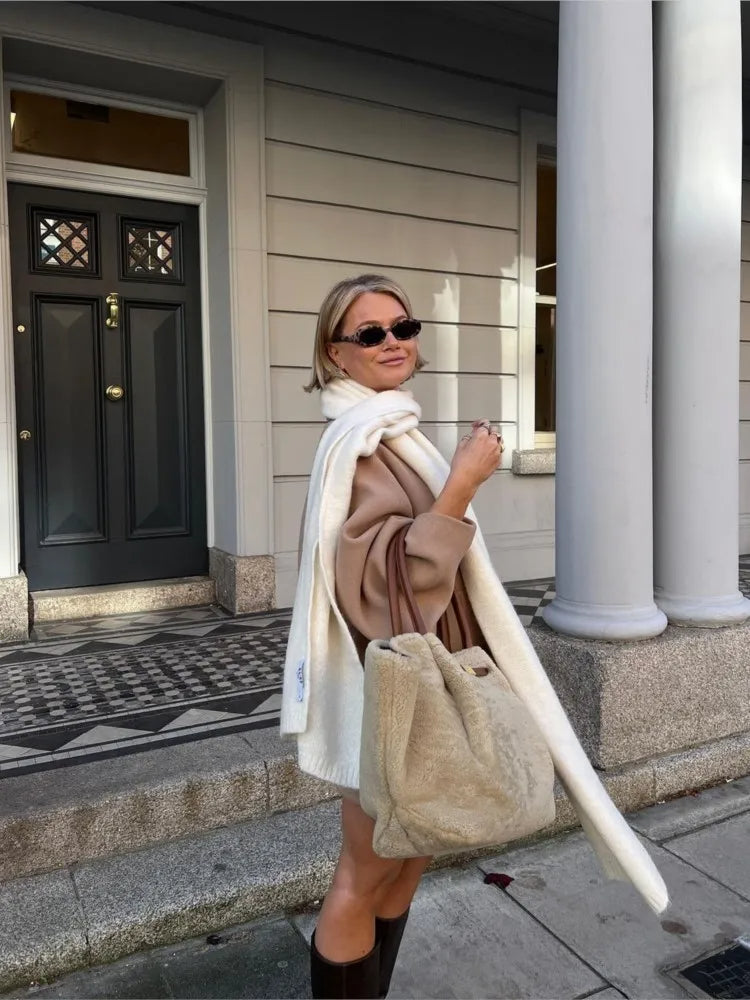 Chaqueta Reila Oversize con Bolsillos