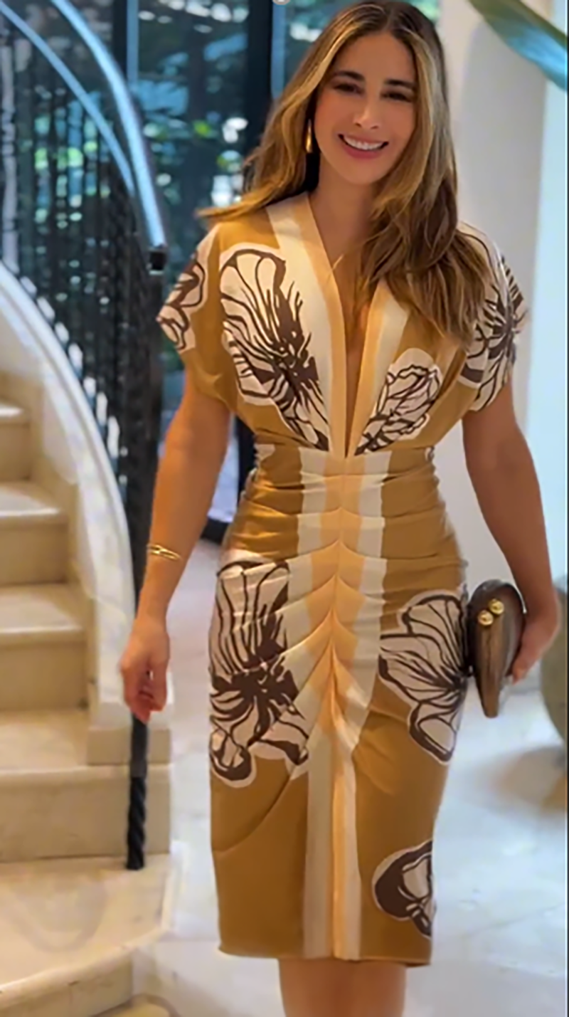 Vestido Douriane Largo y Escote Profundo