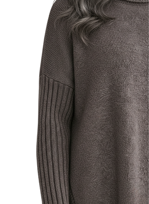 LIVia | SUÉTER DE CUELLO ALTO ELEGANTE