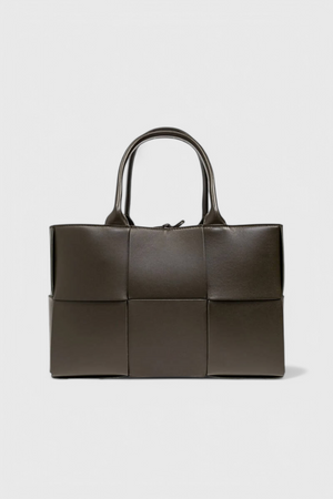 Bolso de hombro trenzado, clásico y elegante